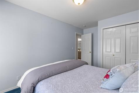 2414 Kennewick Place NE Renton WA 98056