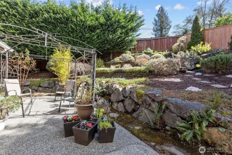 2414 Kennewick Place NE Renton WA 98056