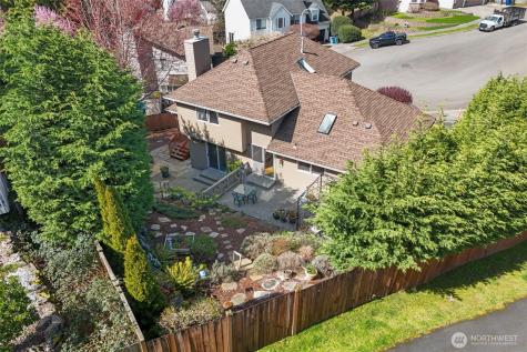2414 Kennewick Place NE Renton WA 98056