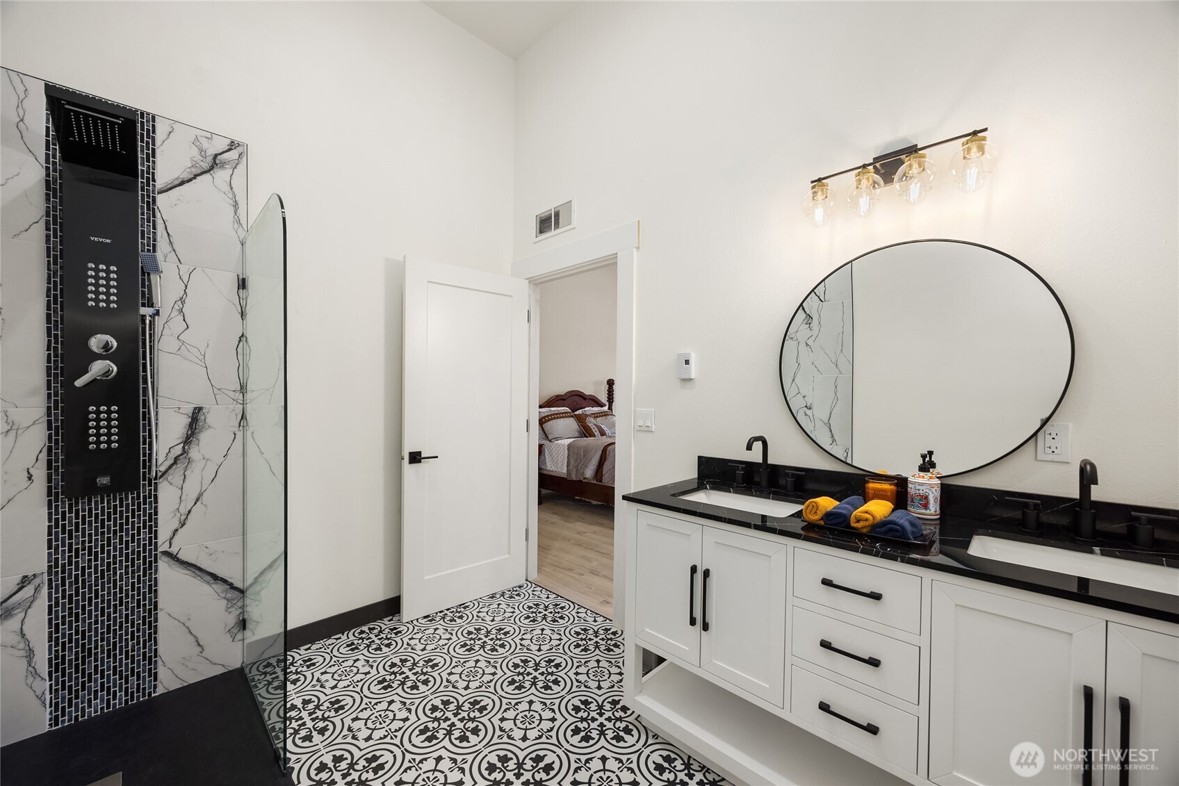 22822 Tranquility Place NE Kingston WA 98346