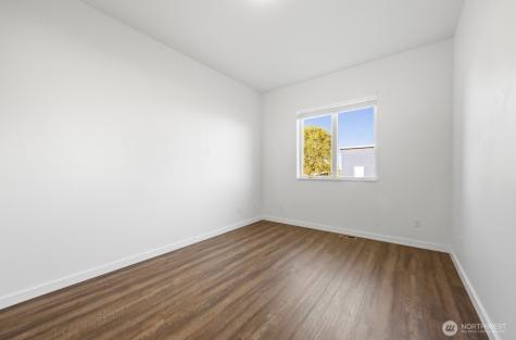 7458 NE Bouldercrest Road Moses Lake WA 98837