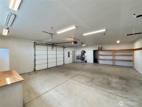 7458 NE Bouldercrest Road Moses Lake WA 98837