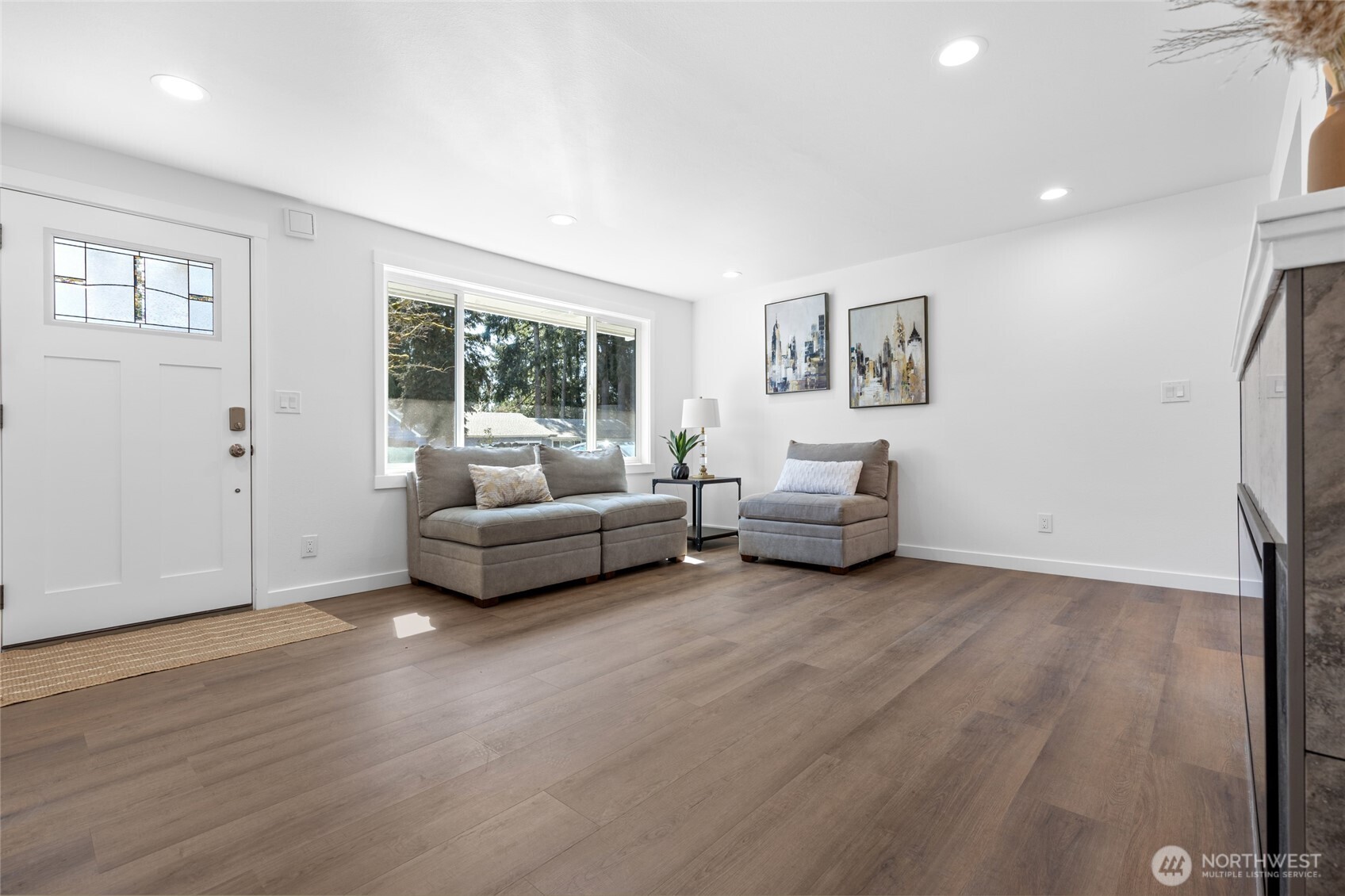 7831 202nd Place SW Edmonds WA 98026