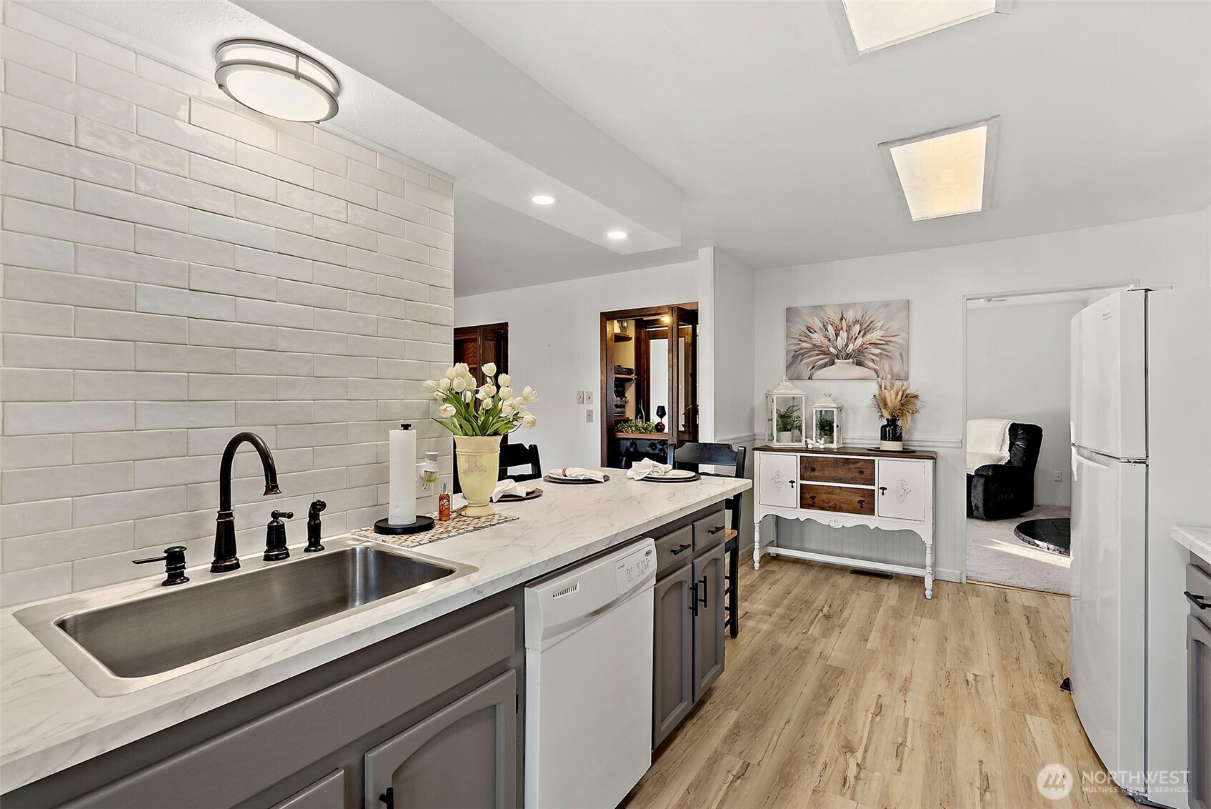 1655 Wheaton Street Raymond WA 98577