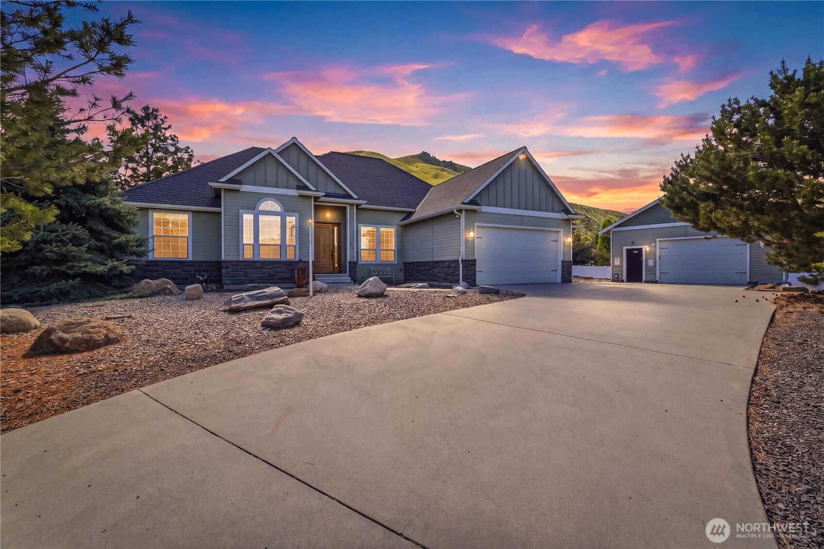 308 Kray Ike Court Wenatchee WA 98801