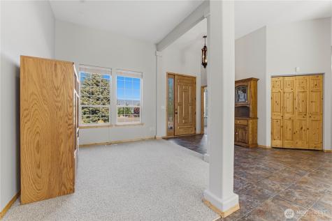 308 Kray Ike Court Wenatchee WA 98801