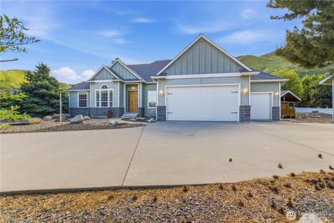 308 Kray Ike Court Wenatchee WA 98801
