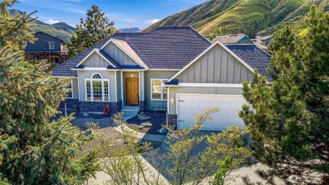 308 Kray Ike Court Wenatchee WA 98801