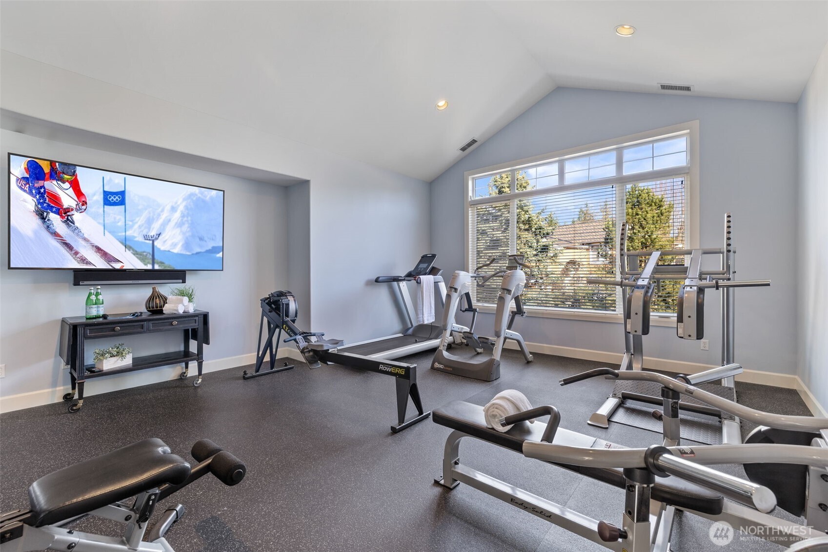 1915 205th Place NE Sammamish WA 98074