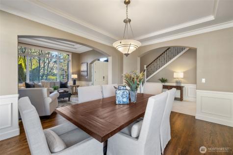 1915 205th Place NE Sammamish WA 98074
