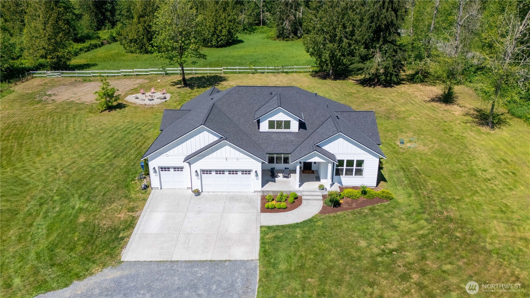 10915 60th Street NE Lake Stevens WA 98258