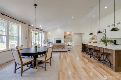10915 60th Street NE Lake Stevens WA 98258
