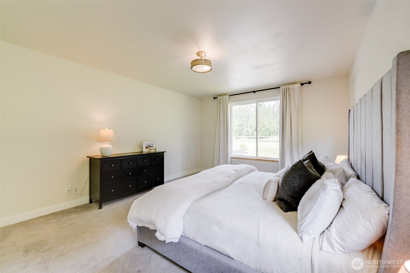 10915 60th Street NE Lake Stevens WA 98258