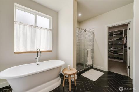 10915 60th Street NE Lake Stevens WA 98258