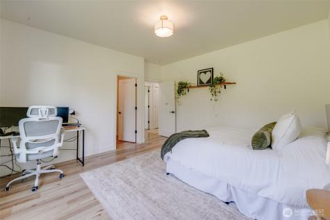 10915 60th Street NE Lake Stevens WA 98258