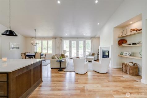 10915 60th Street NE Lake Stevens WA 98258