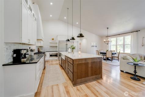 10915 60th Street NE Lake Stevens WA 98258
