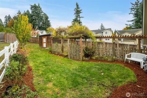 2724 74th Drive NE Marysville WA 98270