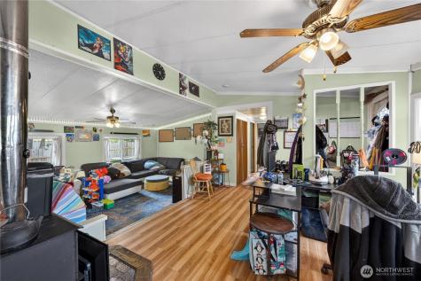 4514 Alamo Way Oak Harbor WA 98277