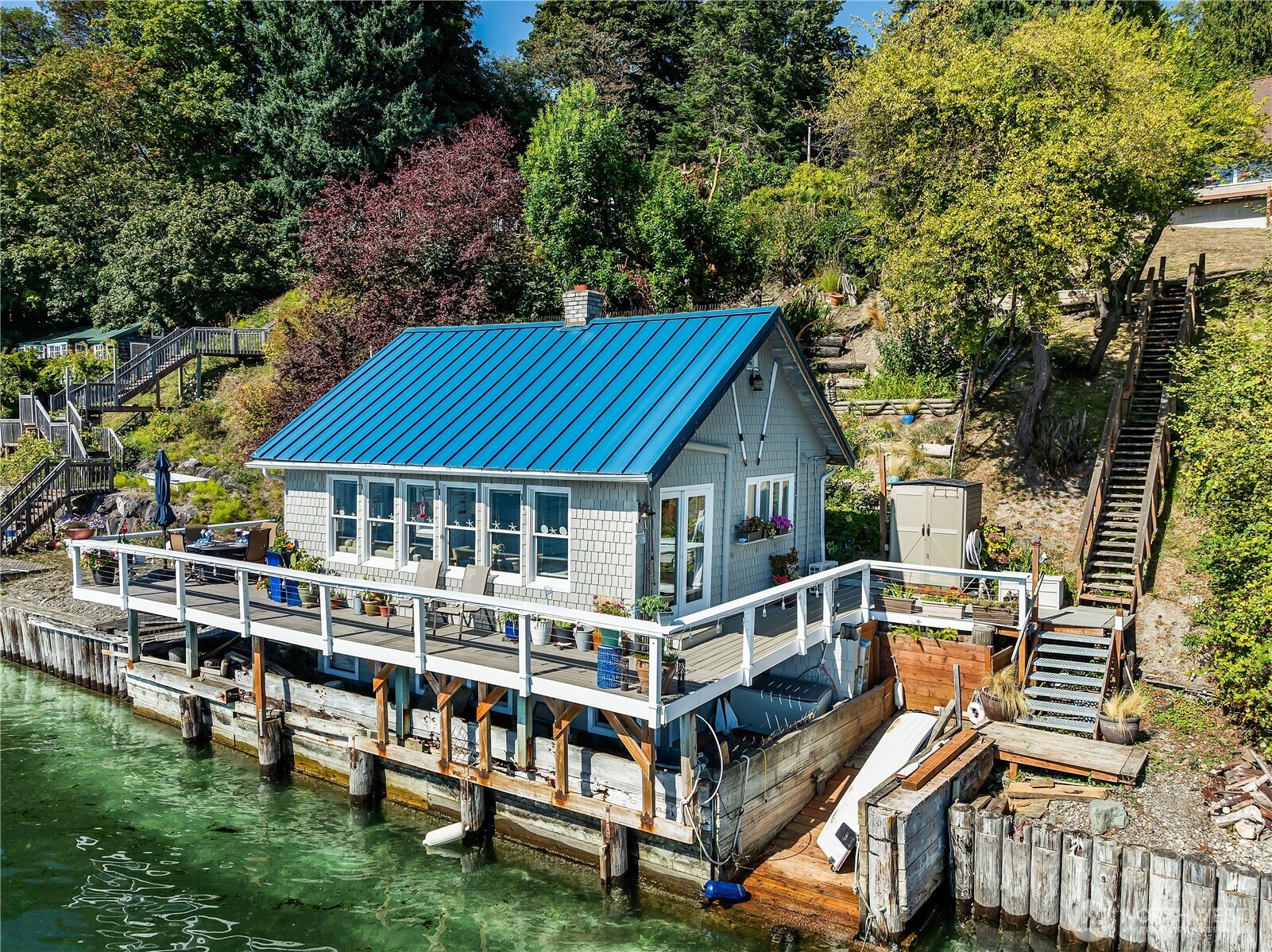 13037 Bachelor Road Vashon WA 98070