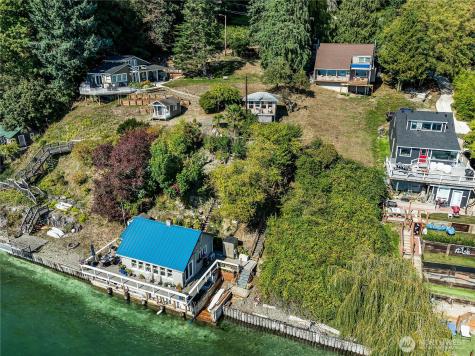 13037 Bachelor Road Vashon WA 98070