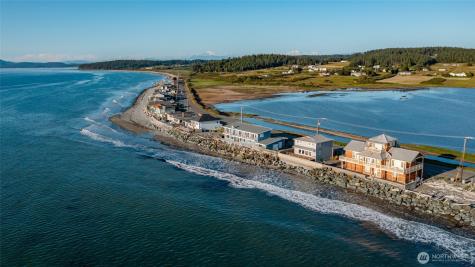 2575 West Beach Road Oak Harbor WA 98277