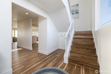 2575 West Beach Road Oak Harbor WA 98277