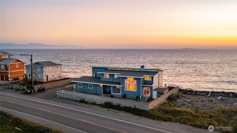 2575 West Beach Road Oak Harbor WA 98277