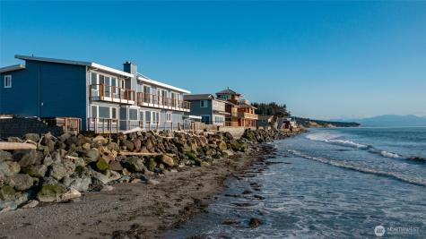 2575 West Beach Road Oak Harbor WA 98277