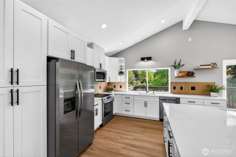 2625 337th Street Federal Way WA 98023