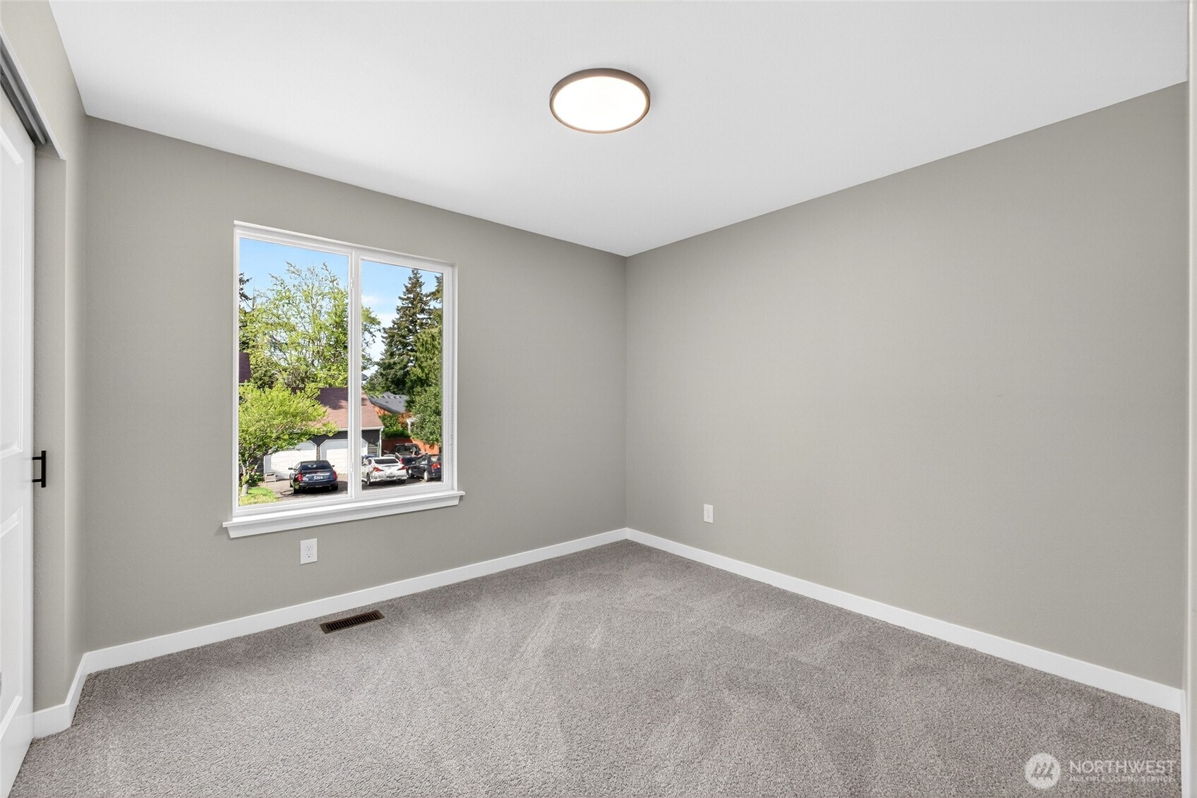 2625 337th Street Federal Way WA 98023