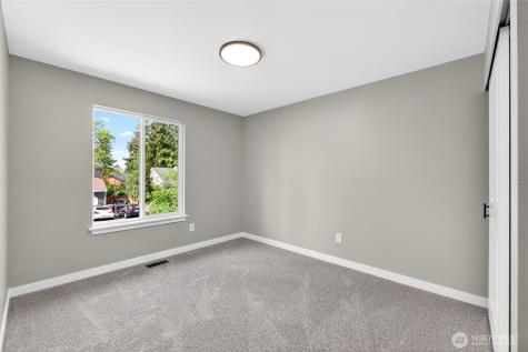 2625 337th Street Federal Way WA 98023