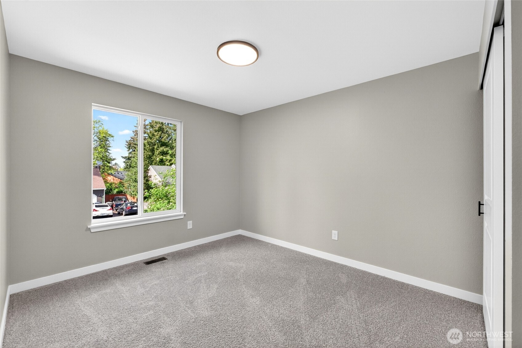 2625 337th Street Federal Way WA 98023