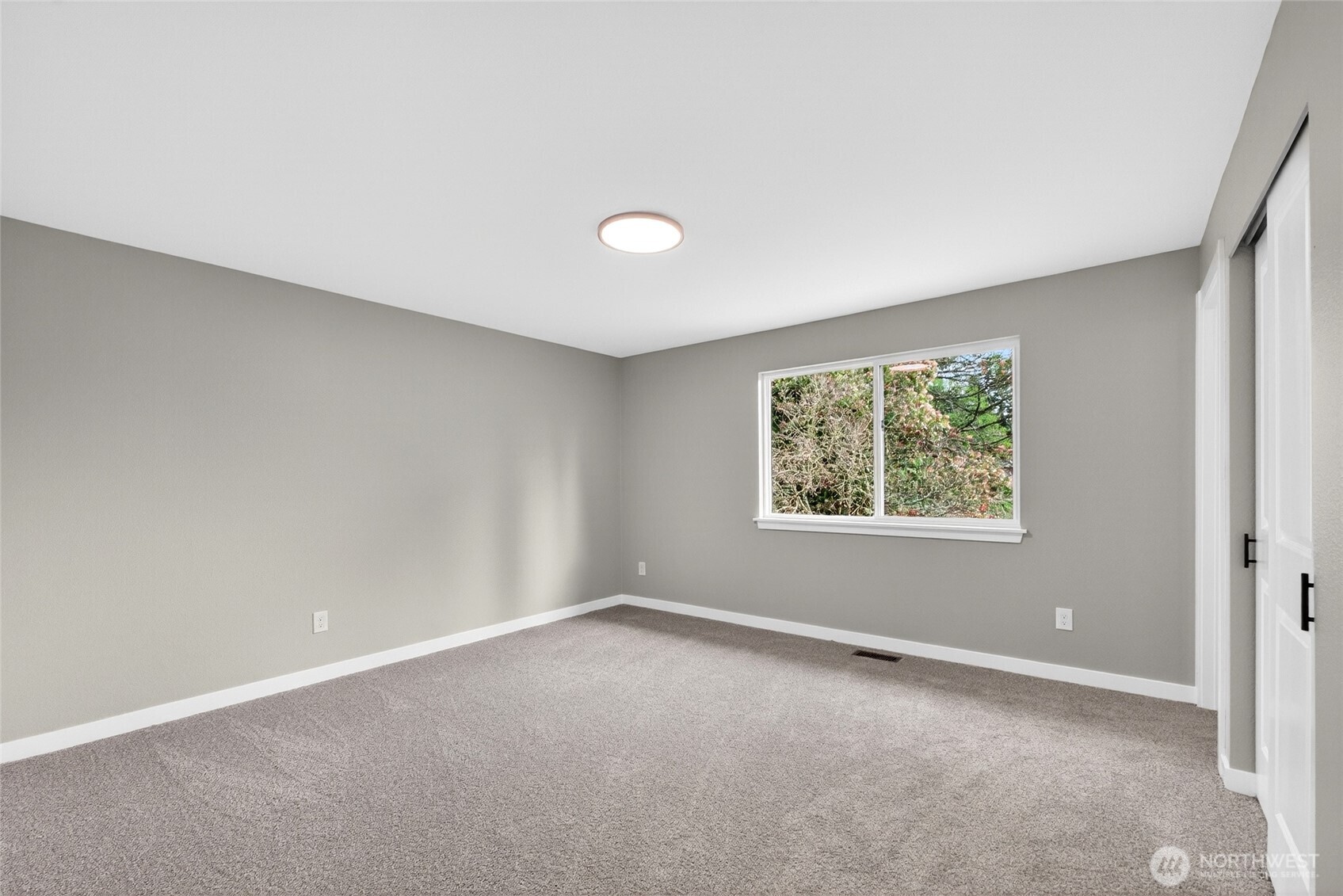 2625 337th Street Federal Way WA 98023