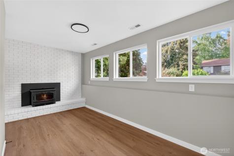 2625 337th Street Federal Way WA 98023