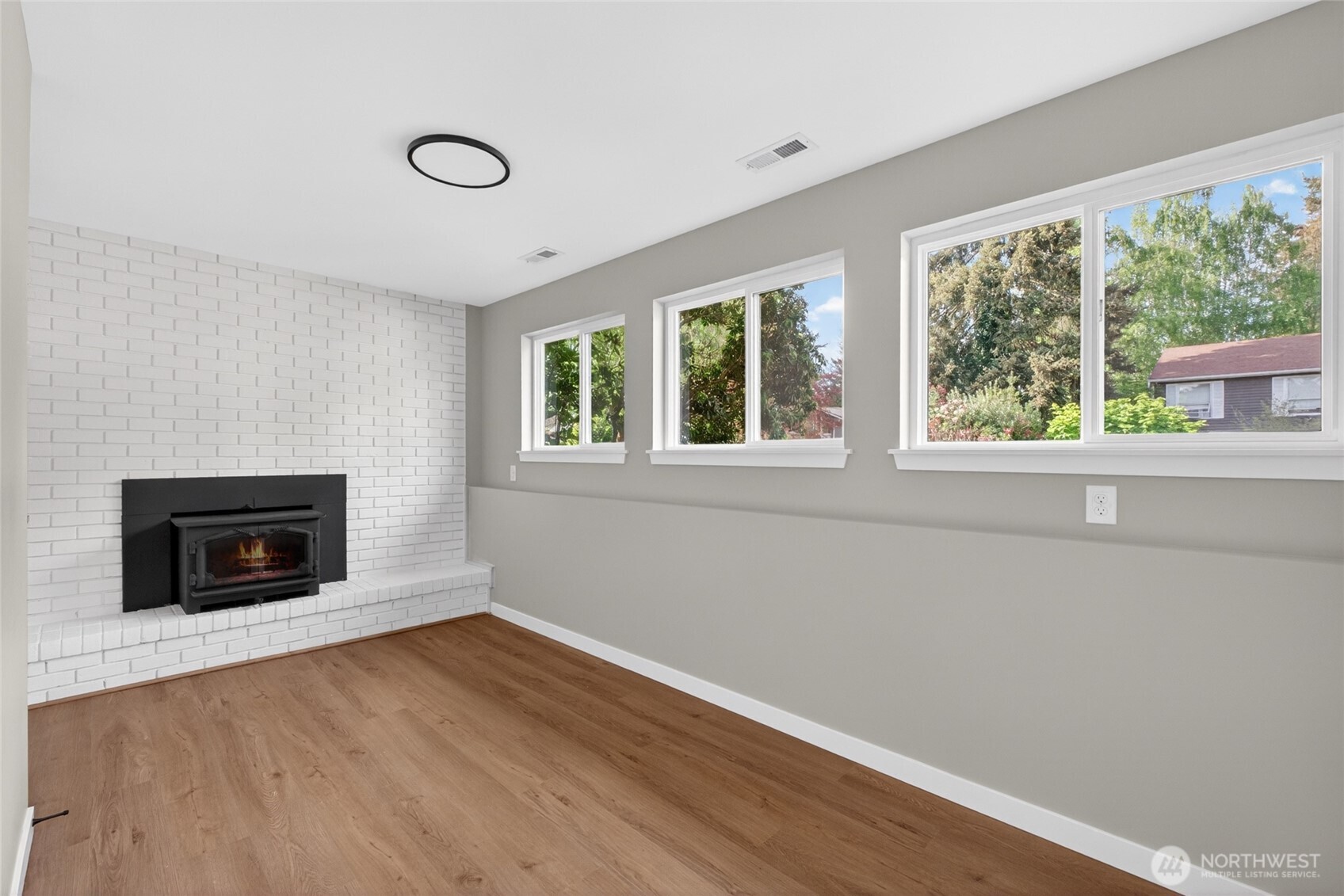 2625 337th Street Federal Way WA 98023