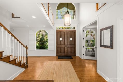 1223 7th Avenue W Seattle WA 98119