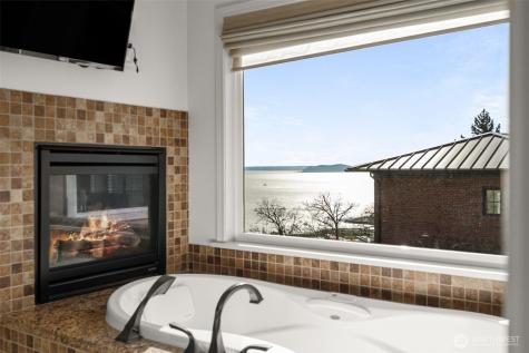 1223 7th Avenue W Seattle WA 98119