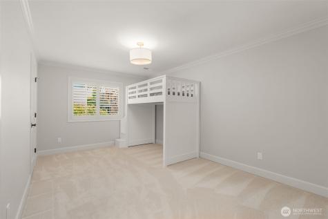 1223 7th Avenue W Seattle WA 98119