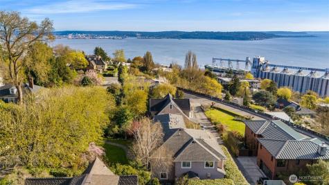 1223 7th Avenue W Seattle WA 98119