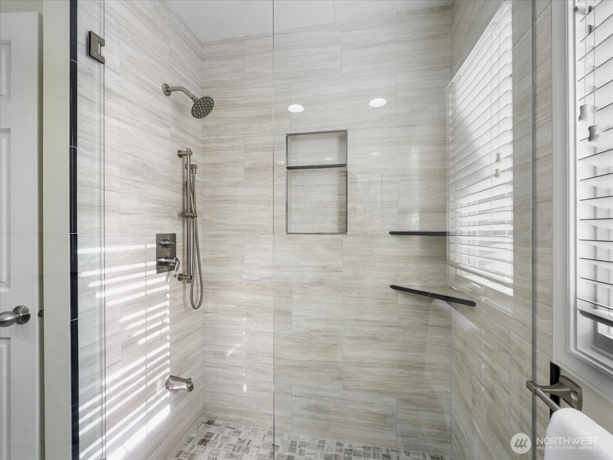 14823 164th Place NE Woodinville WA 98072
