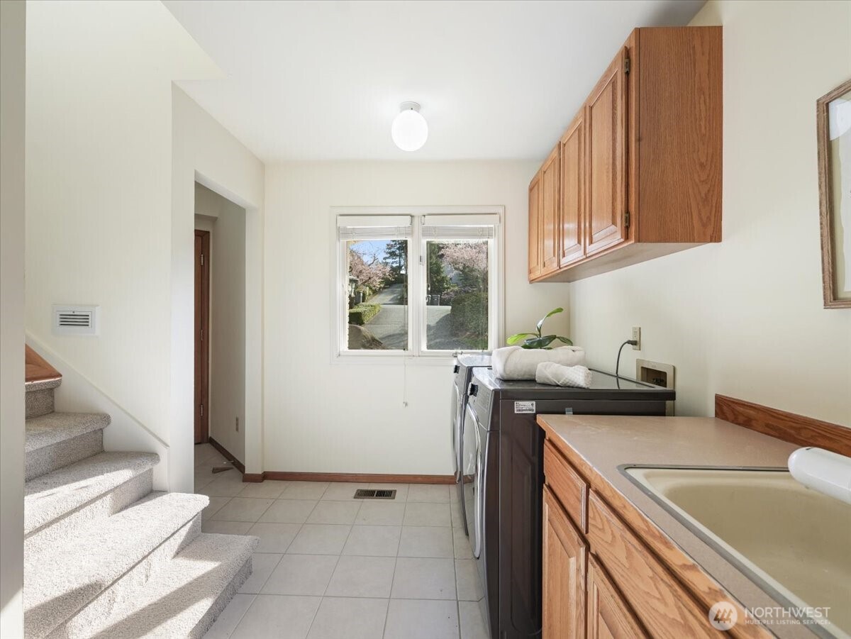 14823 164th Place NE Woodinville WA 98072