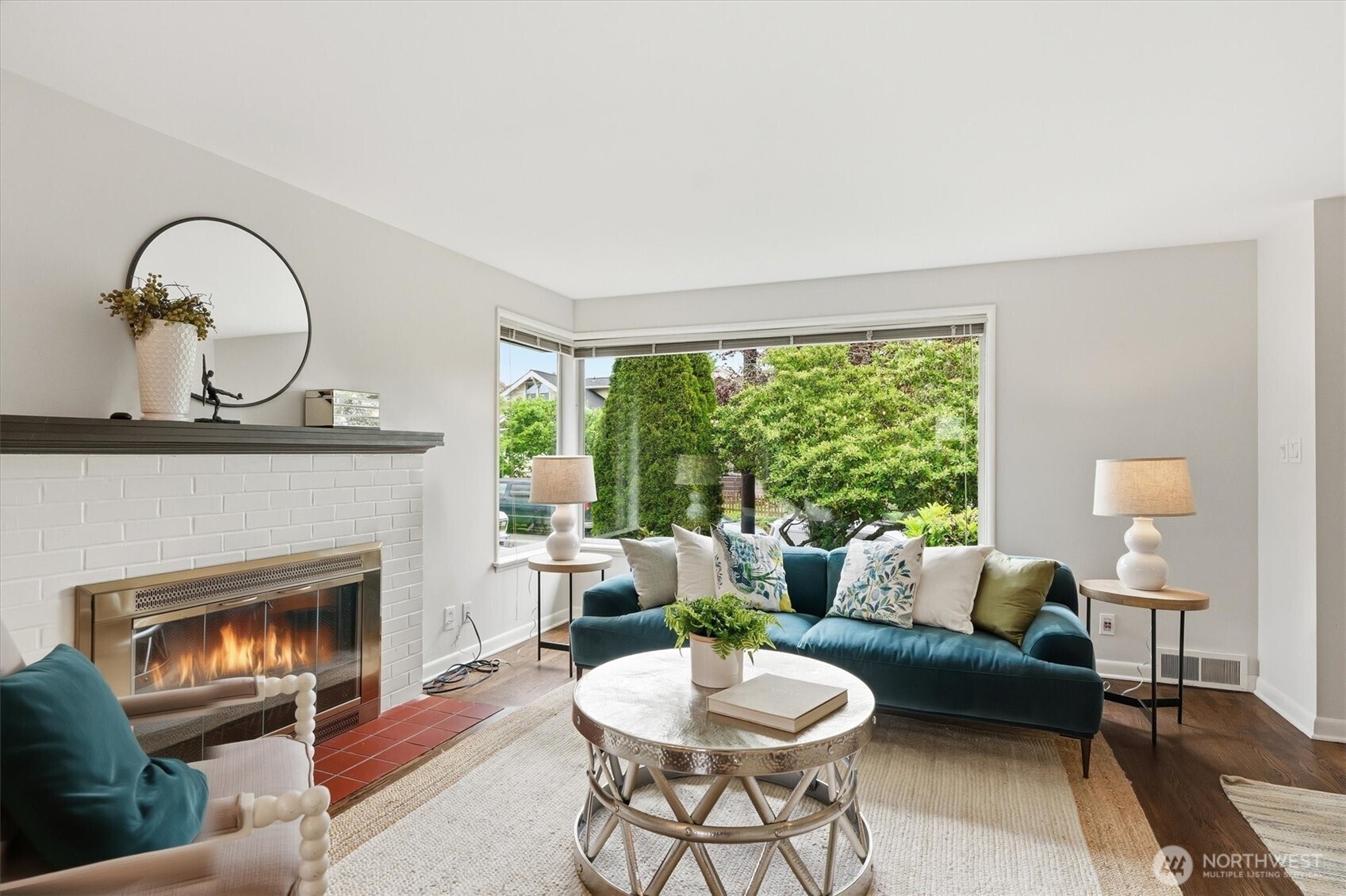 6321 18th Avenue NE Seattle WA 98115