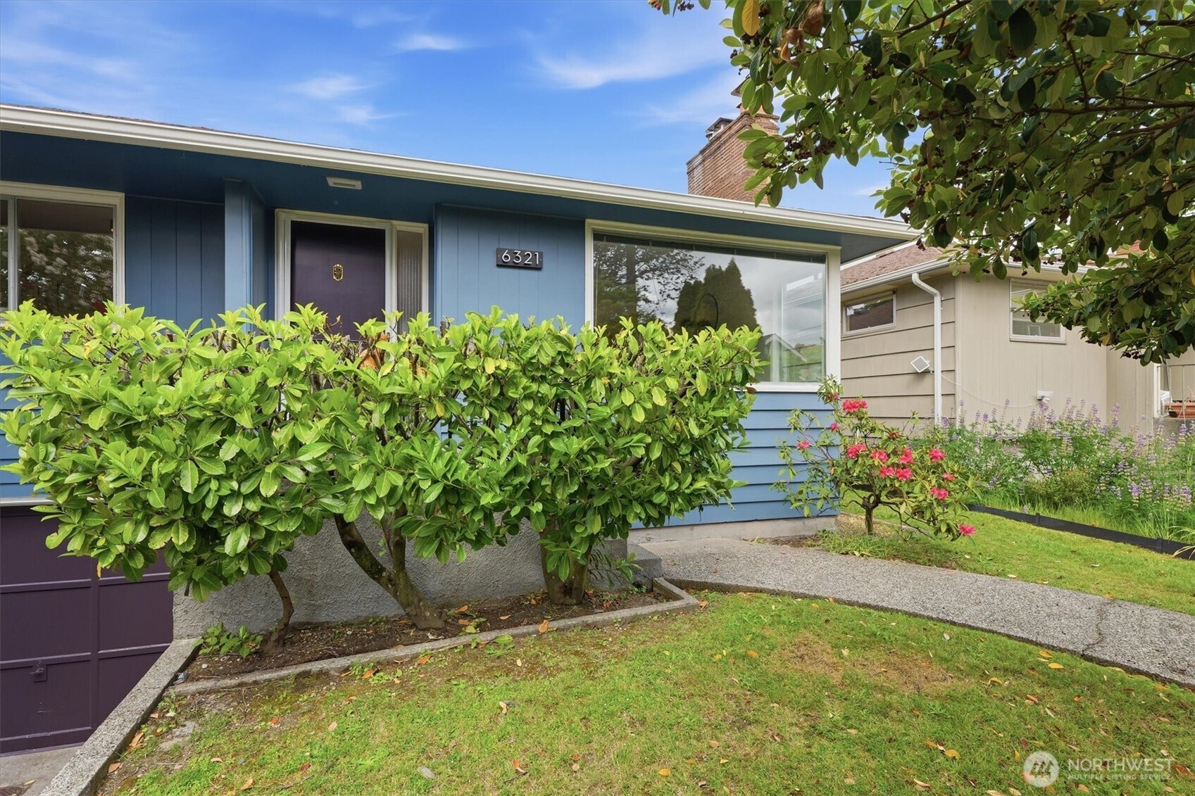 6321 18th Avenue NE Seattle WA 98115