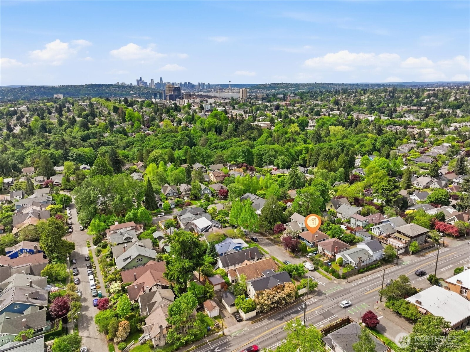 6321 18th Avenue NE Seattle WA 98115