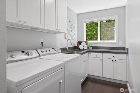 11000 SE 24th Place Bellevue WA 98004