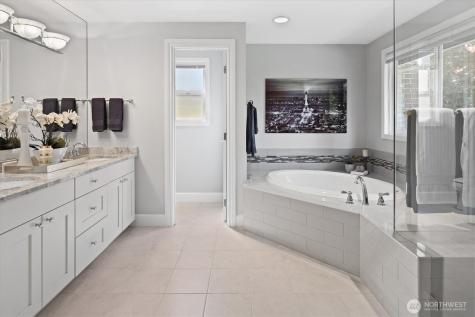 11000 SE 24th Place Bellevue WA 98004