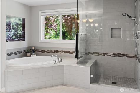 11000 SE 24th Place Bellevue WA 98004