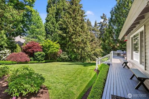 11000 SE 24th Place Bellevue WA 98004