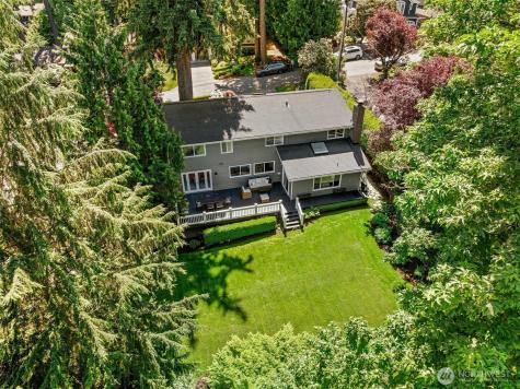11000 SE 24th Place Bellevue WA 98004